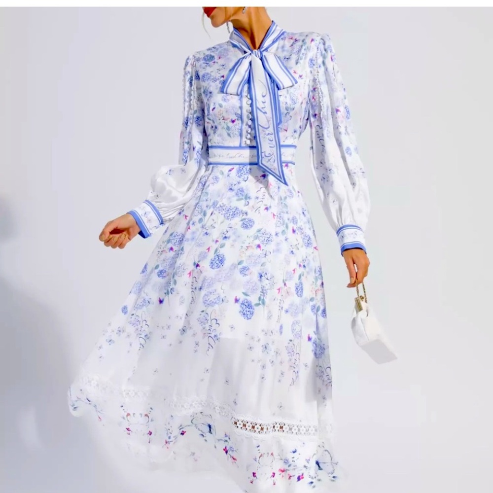 Catchall Oaklyn White Long Sleeve Floral Maxi Dress size small